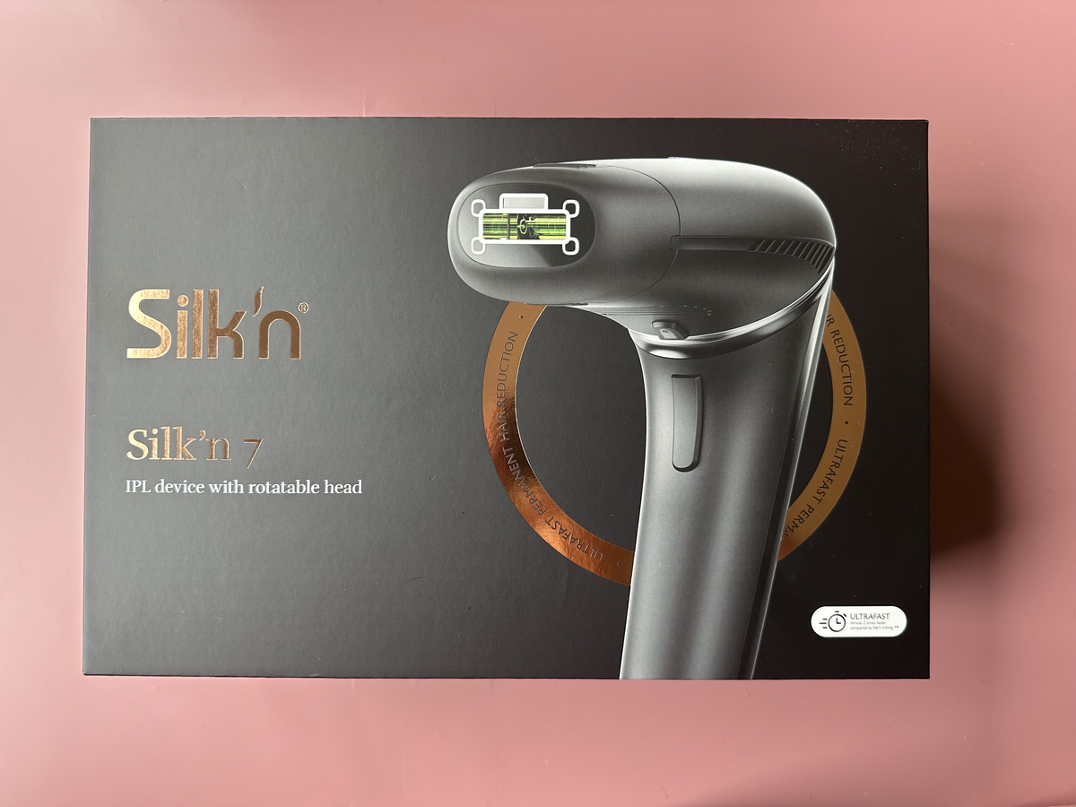 Dauerhafte Haarentfernung bei hellen Haaren mit dem Silk'n 7 - die Verpackung