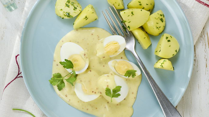 Einfacher Klassiker mit viel Geschmack: Rezept für Eier mit Senfsauce & Petersilienkartoffeln 