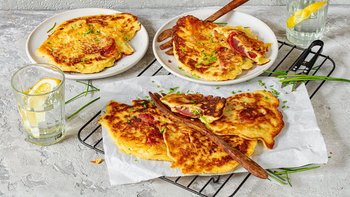 Rezept für Kartoffel-Pfannkuchen mit Mettwurst 