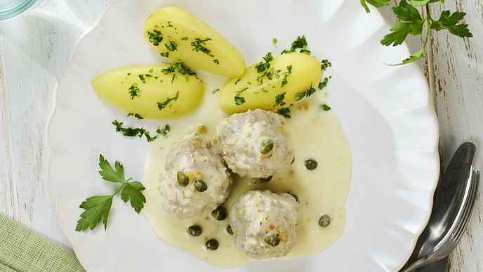 Rezept für Königsberger Klopse mit Kapern und Petersilie