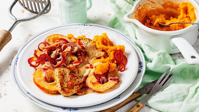 Rezept für Schnitzel Berliner Art mit Äpfeln & Zwiebeln