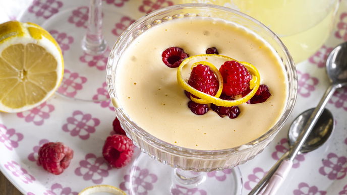 Zitronen-Sabayon: Unser Rezept mit Himbeeren
