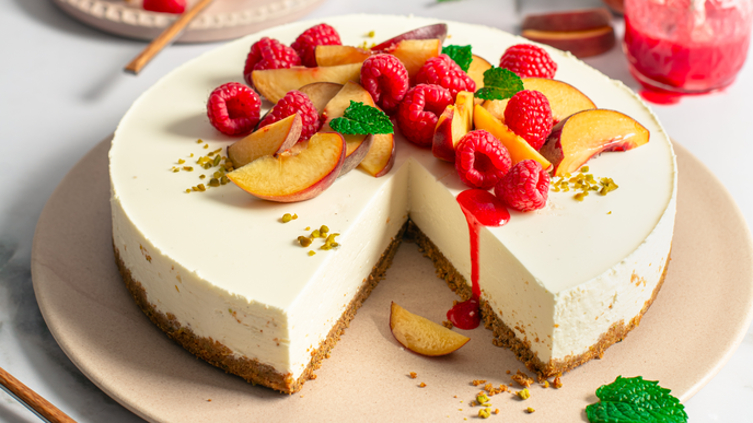 Dieser fruchtig-süße Käsekuchen mit Pfirsich gelingt Ihnen ganz ohne Backen