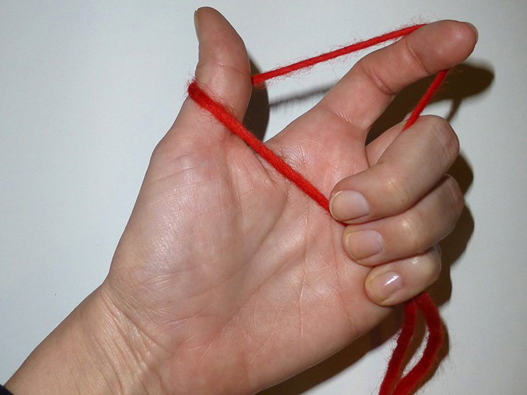 Maschen aufnehmen beim Stricken - Schritt 3