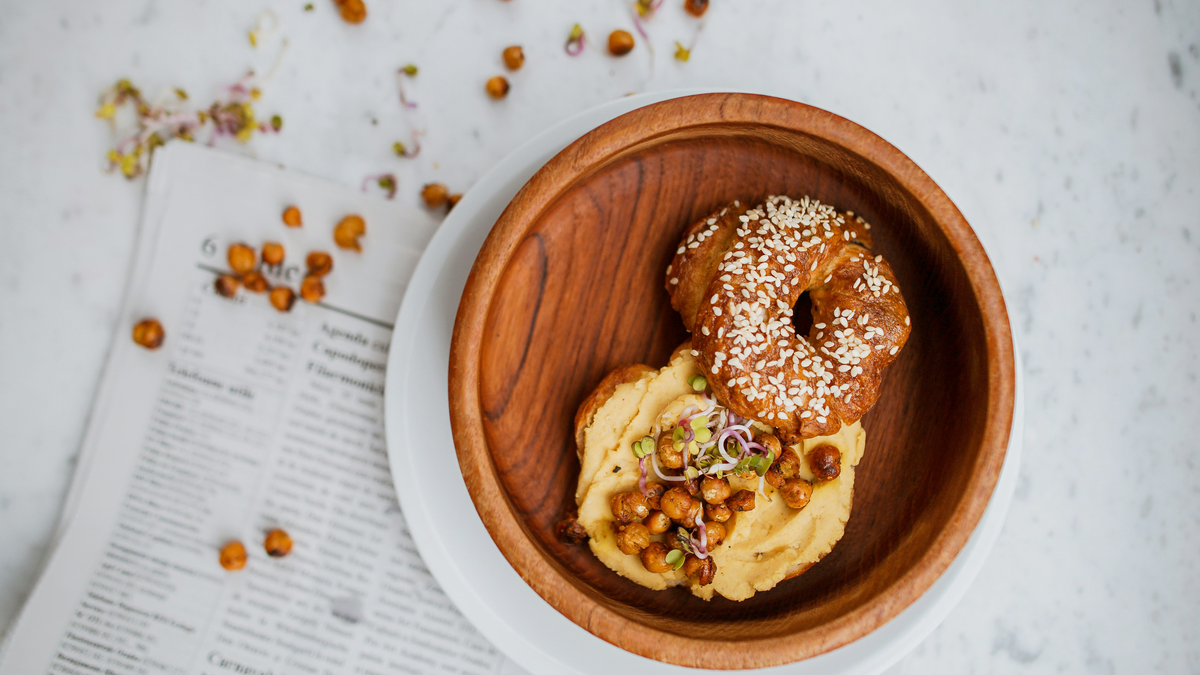 Unser Paprika-Hummus ist ein Muss für alle, die den orientalischen Aufstrich lieben