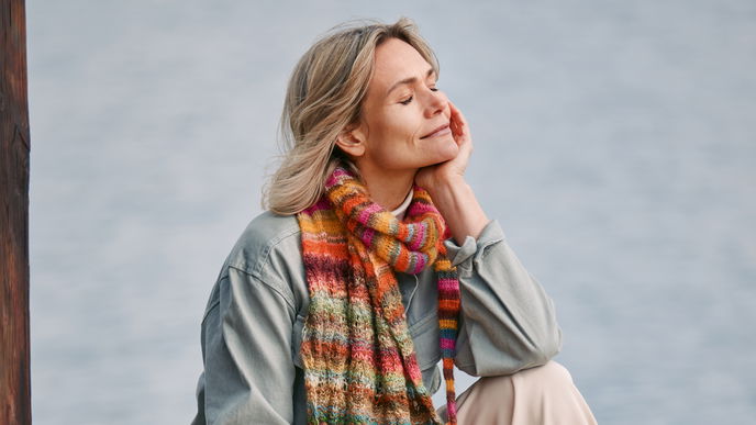 Stricken im Herbst: 39 kostenlose Anleitungen für kuschelige Pullover, Schals, Cardigans & Co.