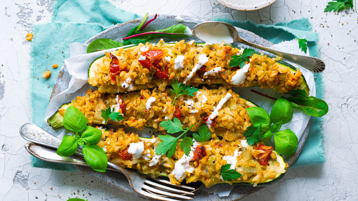 Gefüllte Zucchini Rezepte: Herzhafte & schnelle Gerichte für jeden Tag