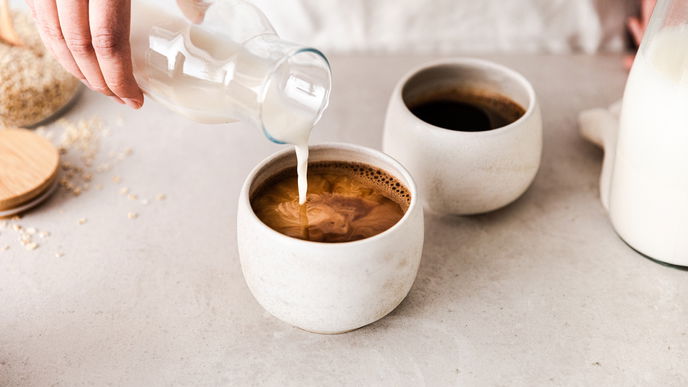 Ist Kaffee mit Hafermilch eigentlich gesund?