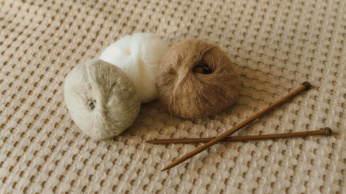 Strickbuch für Anfänger: 8 Empfehlungen, mit denen das Stricken zum Kinderspiel wird