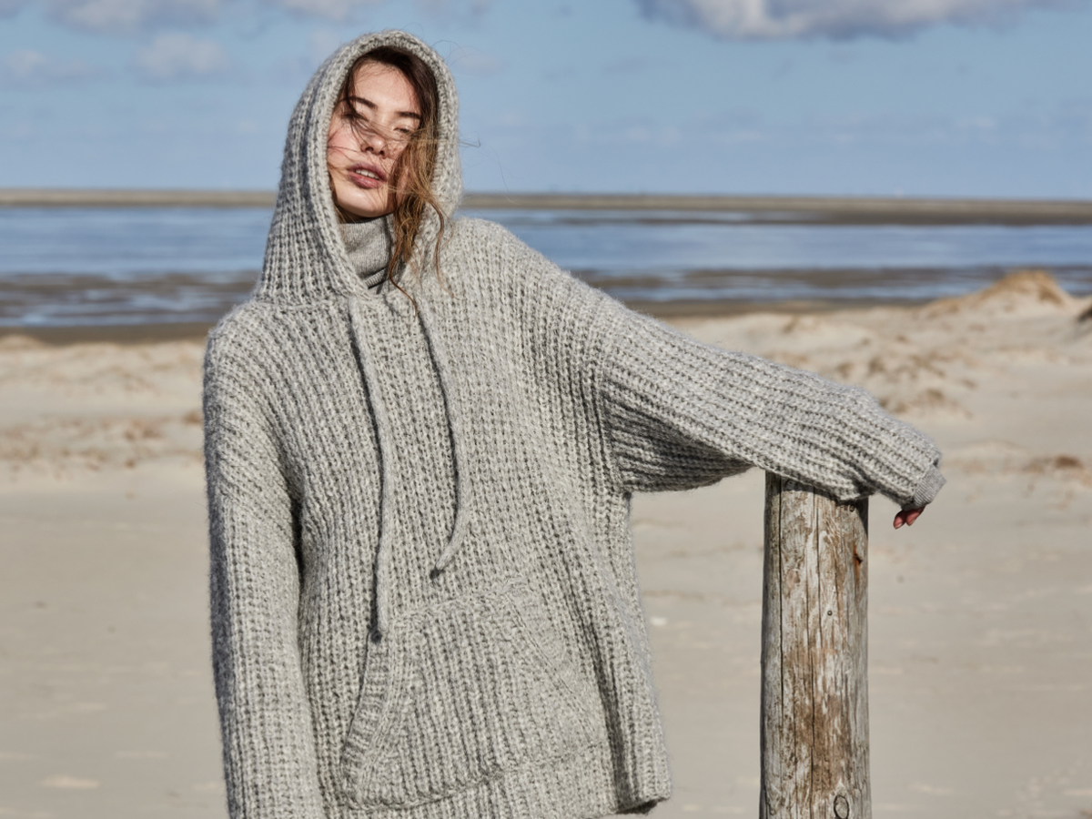 Weihnachtsgeschenke stricken Oversize-Kapuzenpullover