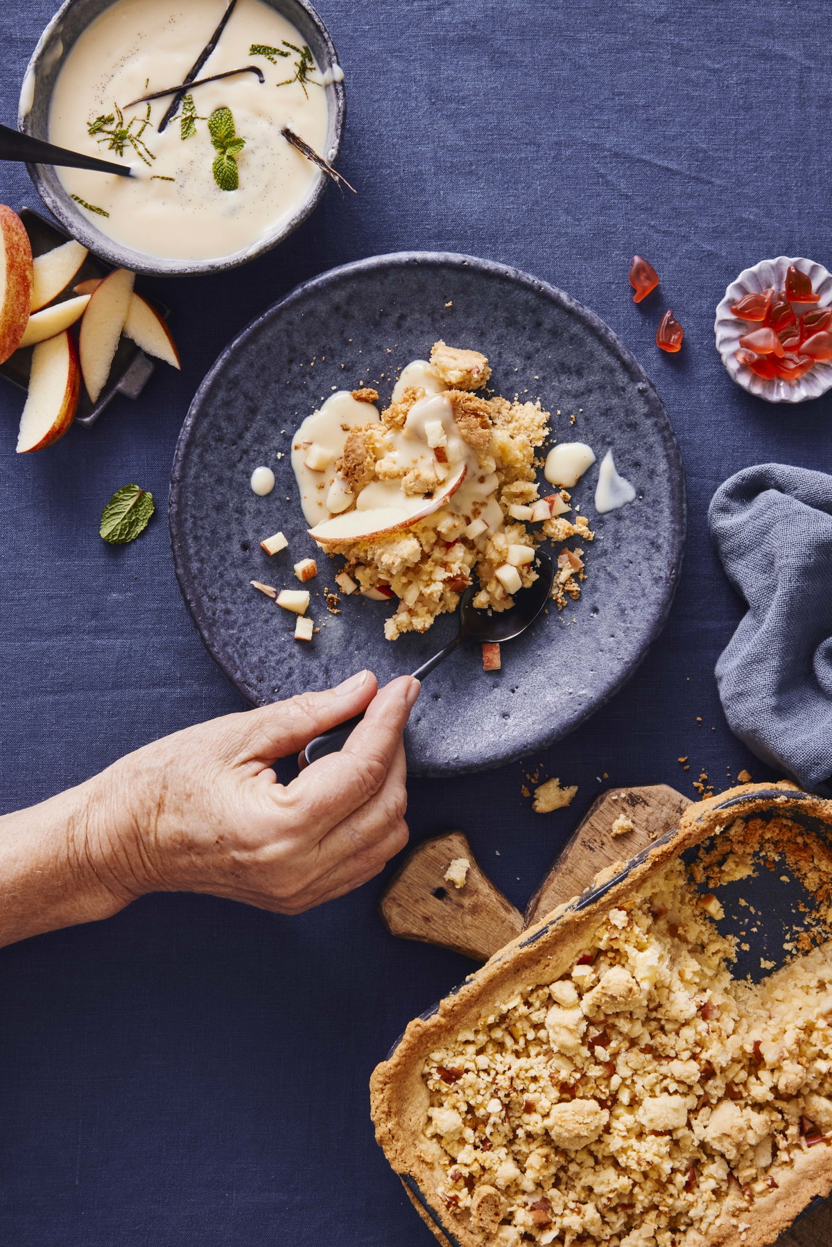 Ein saftig-süßer Apple Crumble geht in England immer.