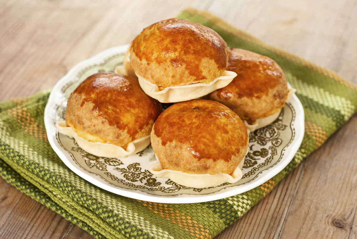 Pardulas mit Ricotta werden in Italien sowohl herzhaft oder süß gereicht.