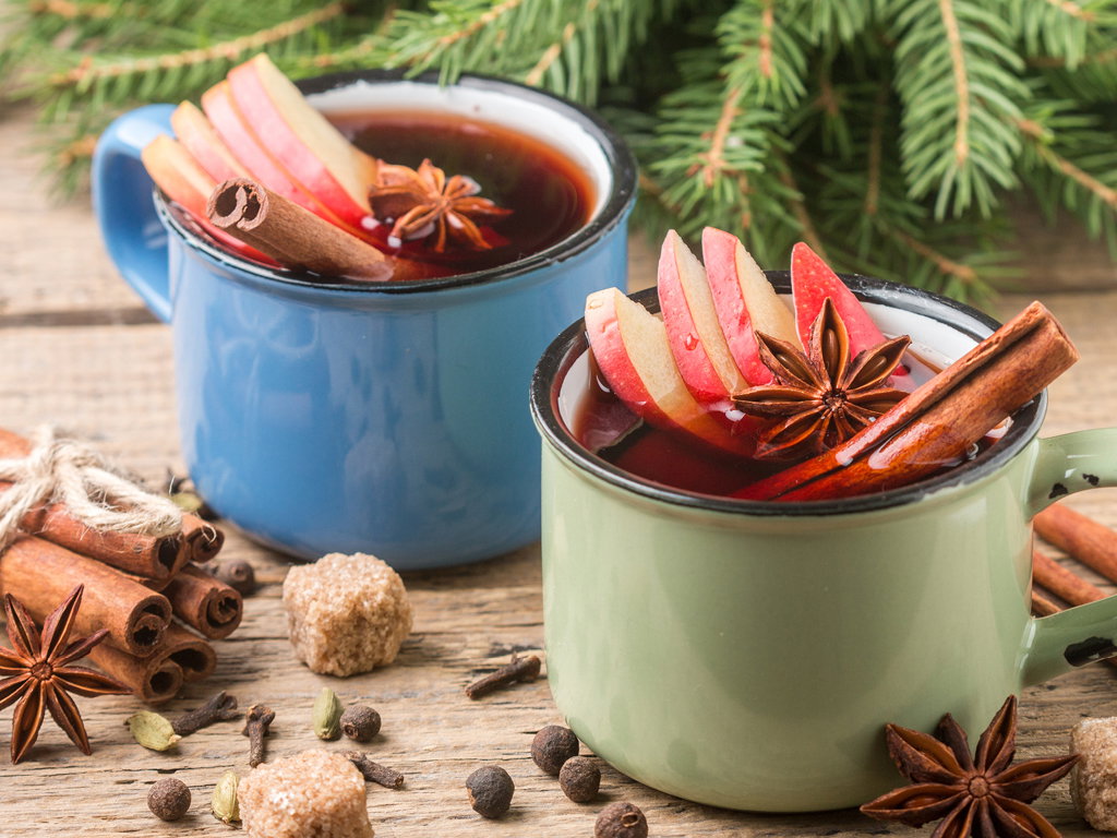 Apfel-Holunder-Punsch