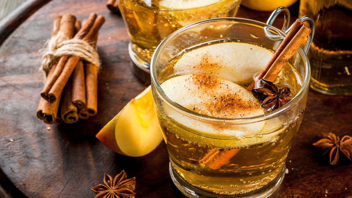 Rezept für Apfelpunsch mit Amaretto
