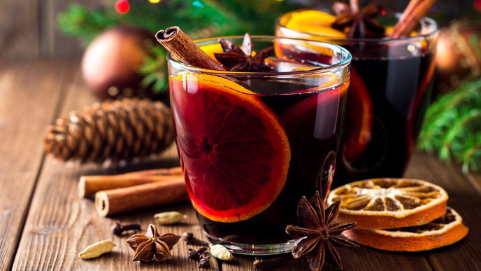 Rezept für weihnachtlichen Punsch mit Früchtetee