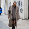 Strickkleider sind das It-Piece im Winter – und so werden sie kombiniert