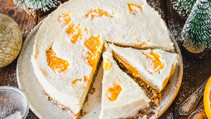 Rezept für veganen Käsekuchen mit Orangen - lecker und zuckerfrei 