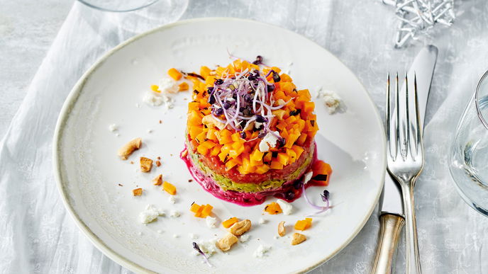 Rezept für veganes Gemüse-Tatar mit Möhrenlachs 
