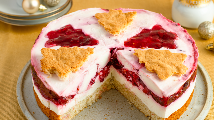 Weihnachtliche Torte mit Glühweinkirschen: Das Rezept für den Traum aus Kirsche und Quark