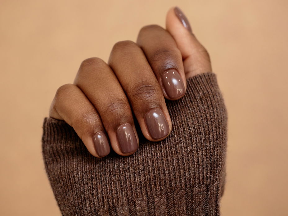 Brauner Nagellack