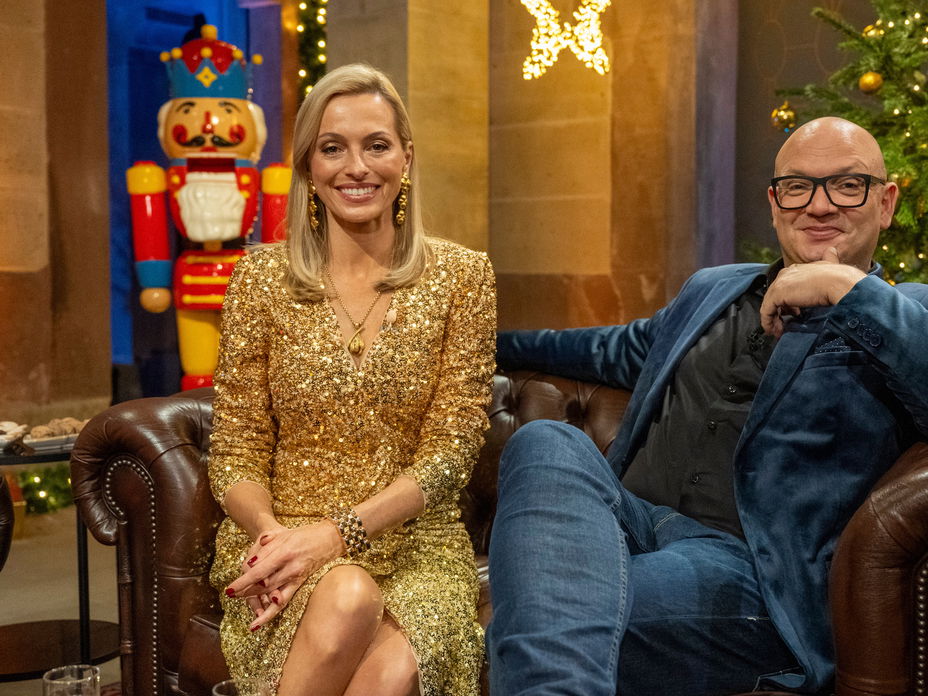 Elisabeth Nüdling in "Der 'Bares für Rares'-Weihnachtsabend - mit Horst Lichter und Freunden"