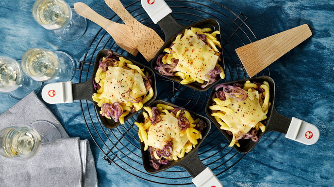 Rezept für schnelles Käsespätzle-Raclette - wenn es mal was anderes sein darf
