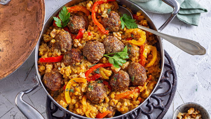 Rezept für Linsen-One-Pot mit Walnuss-Hackbällchen ohne viel Abwasch