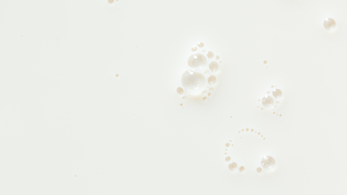 Cremig, sanft und so besonders: Dieses Parfum von Douglas duftet wie warme Milch mit Honig