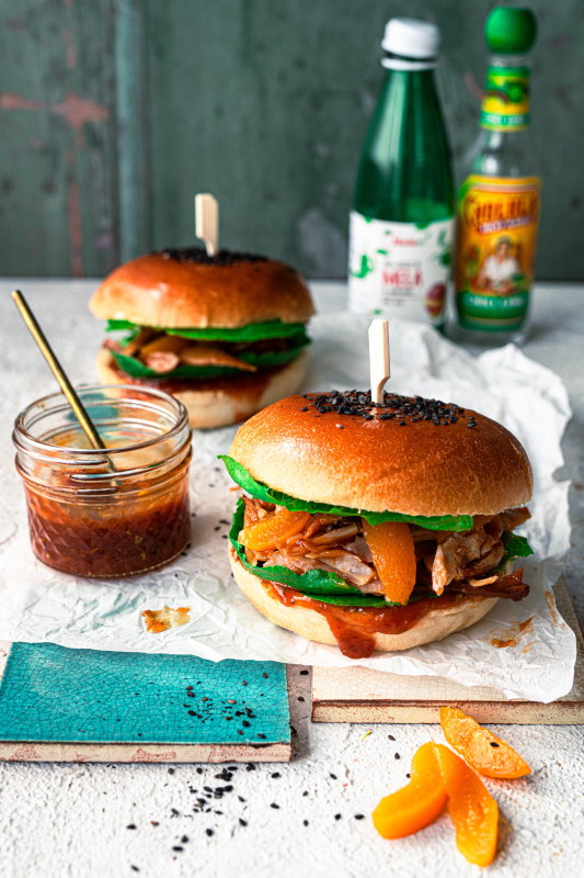 Pulled-Chicken-Burger