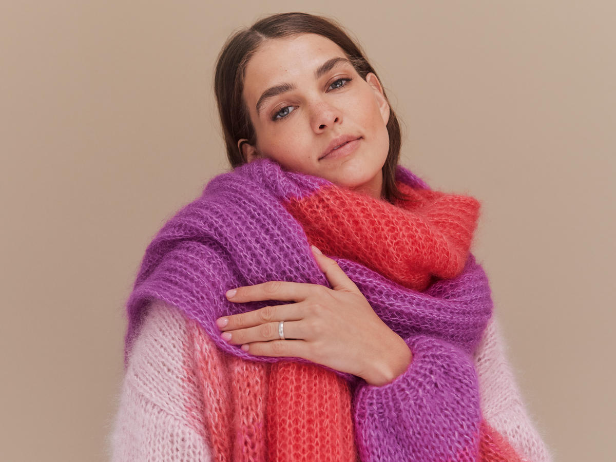 Stricken mit Mohair - Model mit XXL-Schal von Lana Grossa