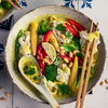 Unser Gemüse-Curry mit Reisnudeln ist schnell & einfach zubereitet!
