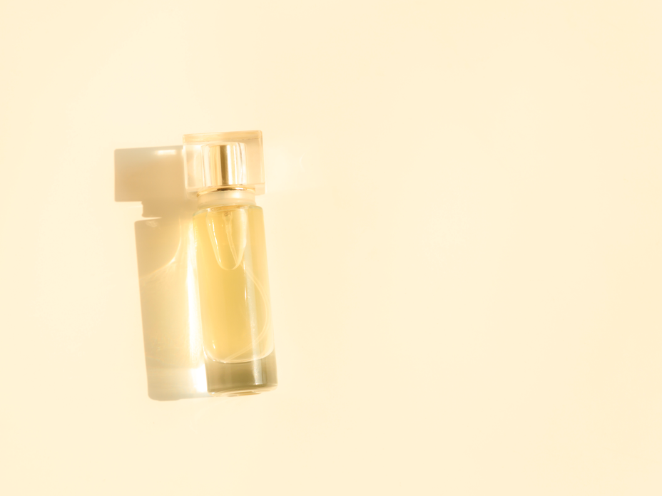 Für unterwegs abgefülltes Parfum