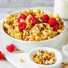 Mit dem Quinoa-Porridge und frischen Beeren starten Sie voller Energie in den Tag