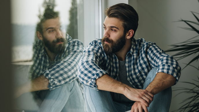 "Vermisst er mich?" An diesen 7 Anzeichen erkennen Sie, ob Sie ihm fehlen