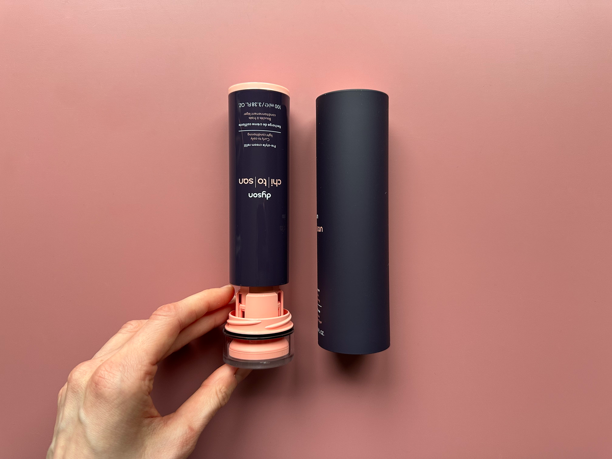 Dyson Chitosan Erfahrungen - die Haarpflegeprodukte sind nachfüllbar