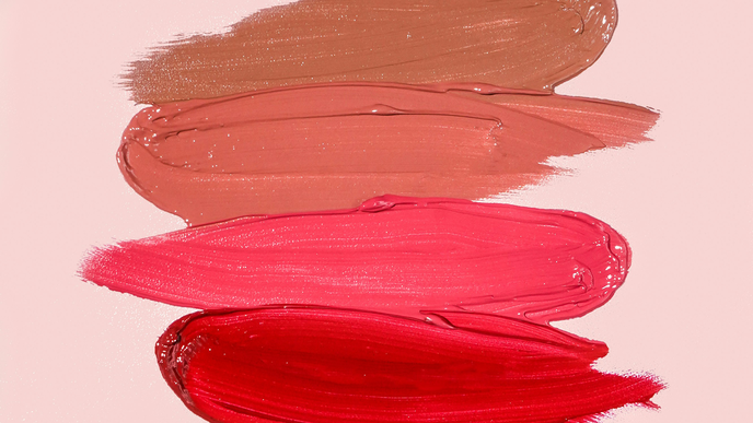 Bester Lipgloss für ältere Frauen? Gibt's bei Rossmann! Spendet Feuchtigkeit und kaschiert Falten
