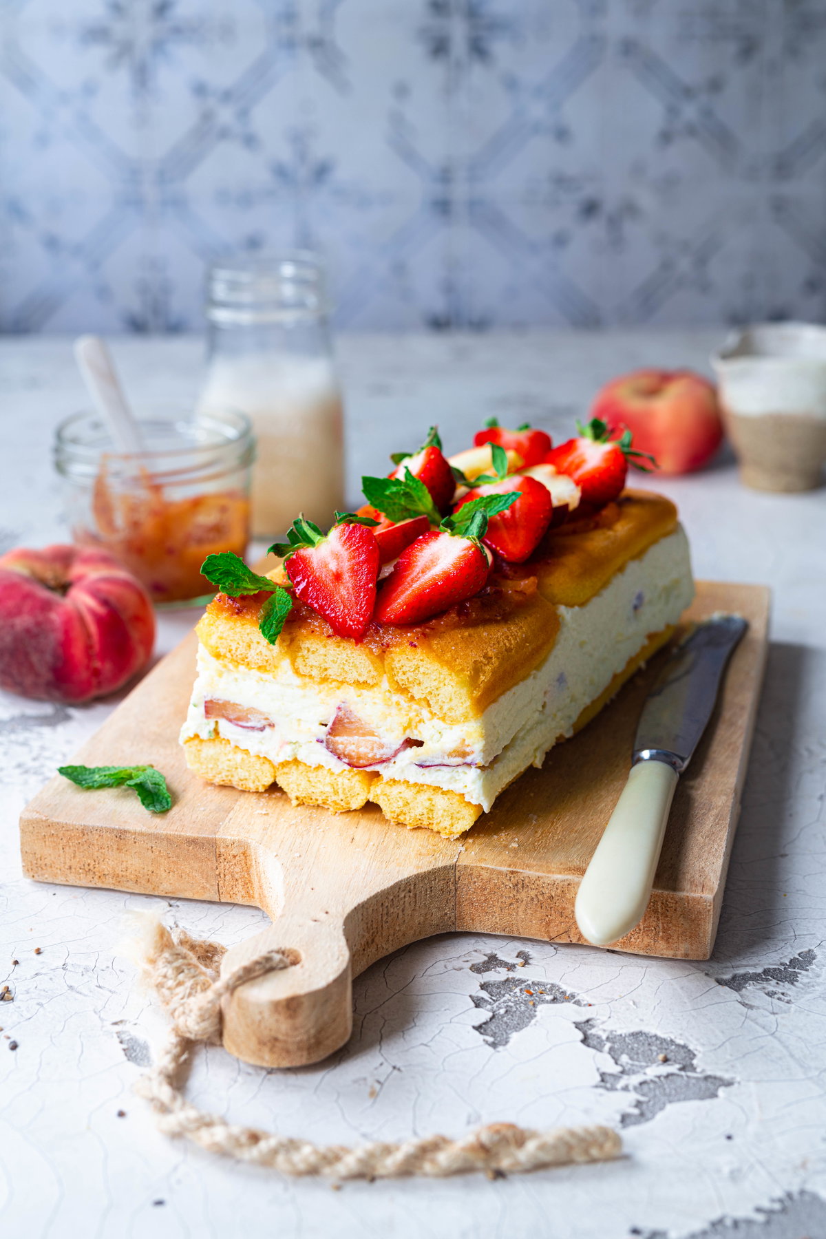 Pfirsich-Edbeerkuchen