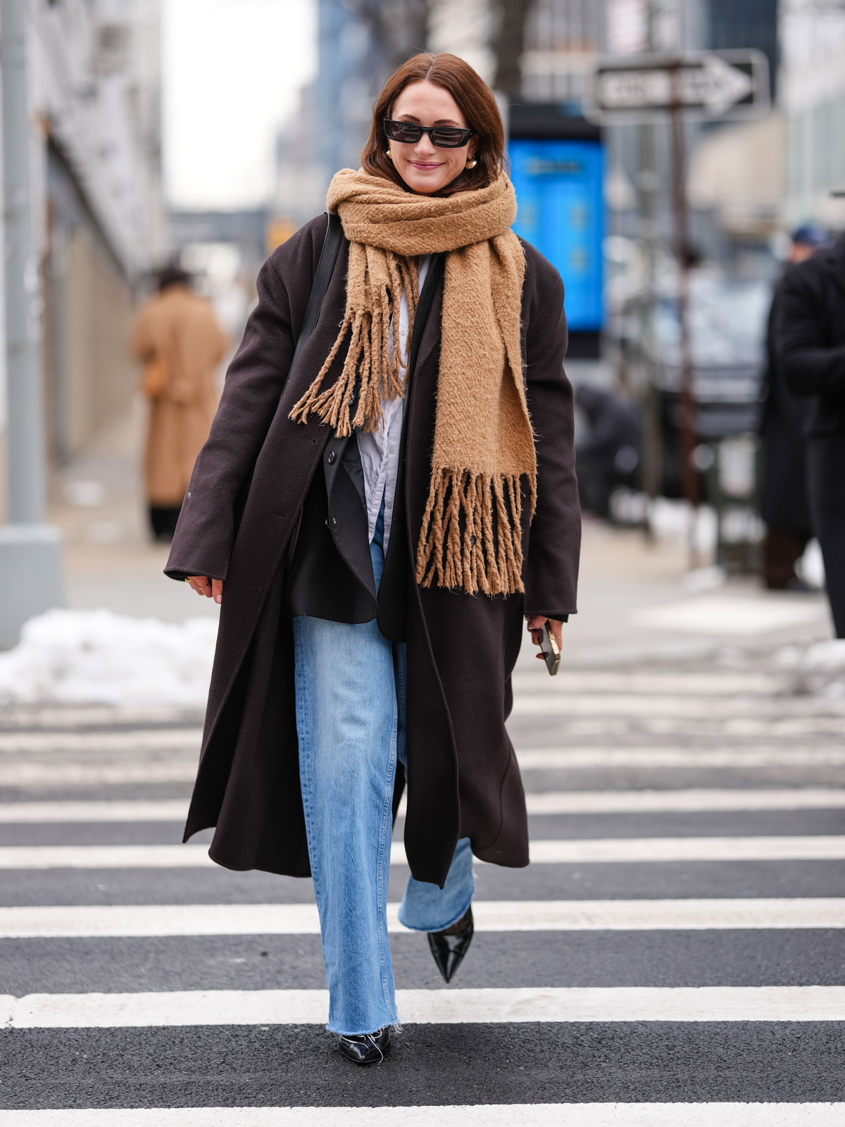 Weite Hose mit Stiefeletten