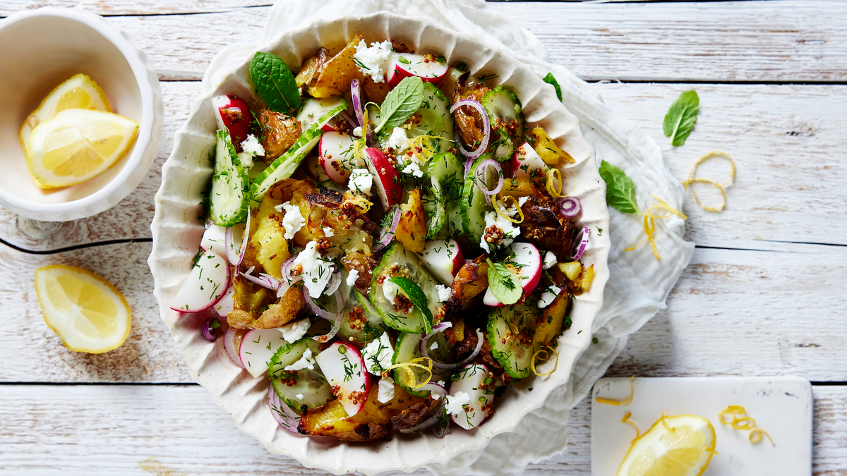 Partysalate zum Vorbereiten: 16 leckere Rezepte, die jedes Buffet bereichern