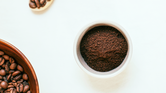Wofür ist Kaffeesatz gut? 10 praktische Haushaltstipps für den Alltag