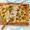 Flammkuchen mit Bohnen & Schinken: Unser mediterranes Rezept für den Sommer