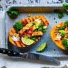 Aromatisches Rezept für gegrillte Papaya mit Limetten-Hähnchen - saftig & frisch!