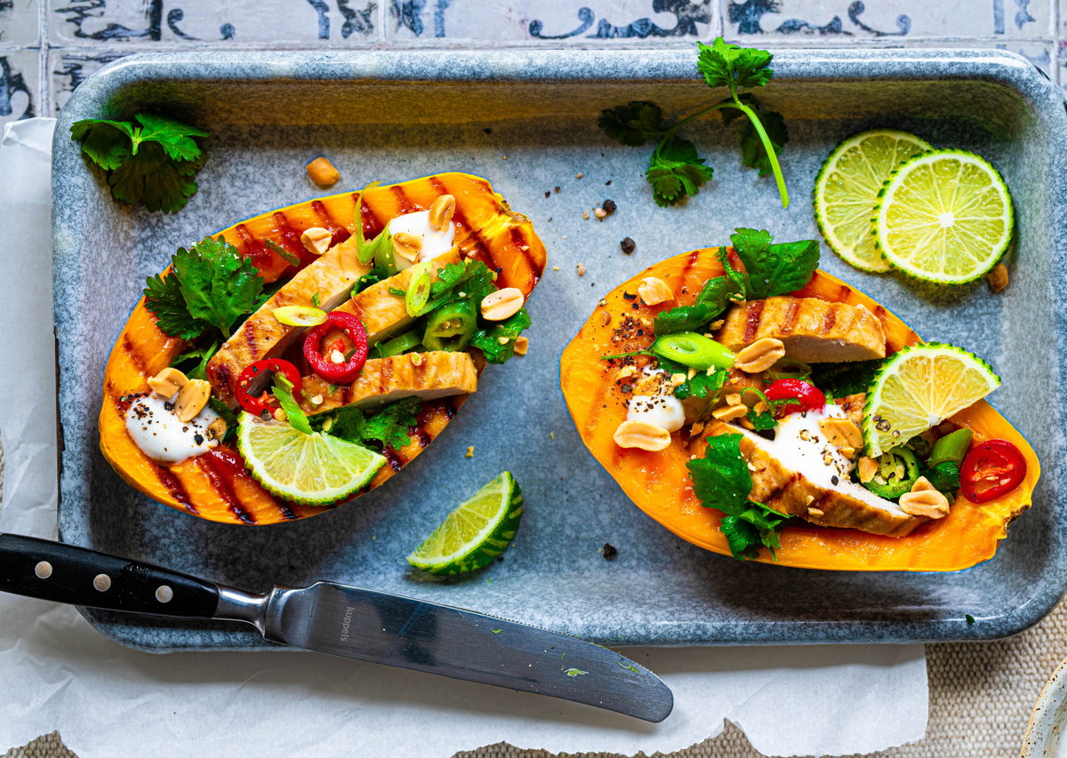Gegrillte Papaya mit Hähnchen