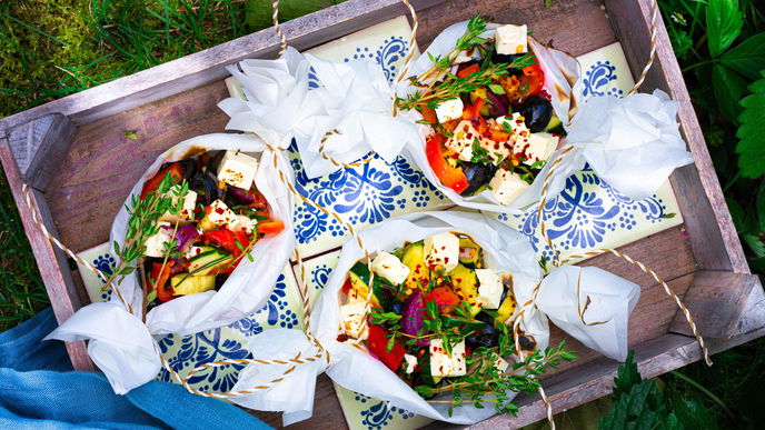 Gemüse-Feta-Päckchen vom Grill: Schnelles Rezept zum Vorbereiten