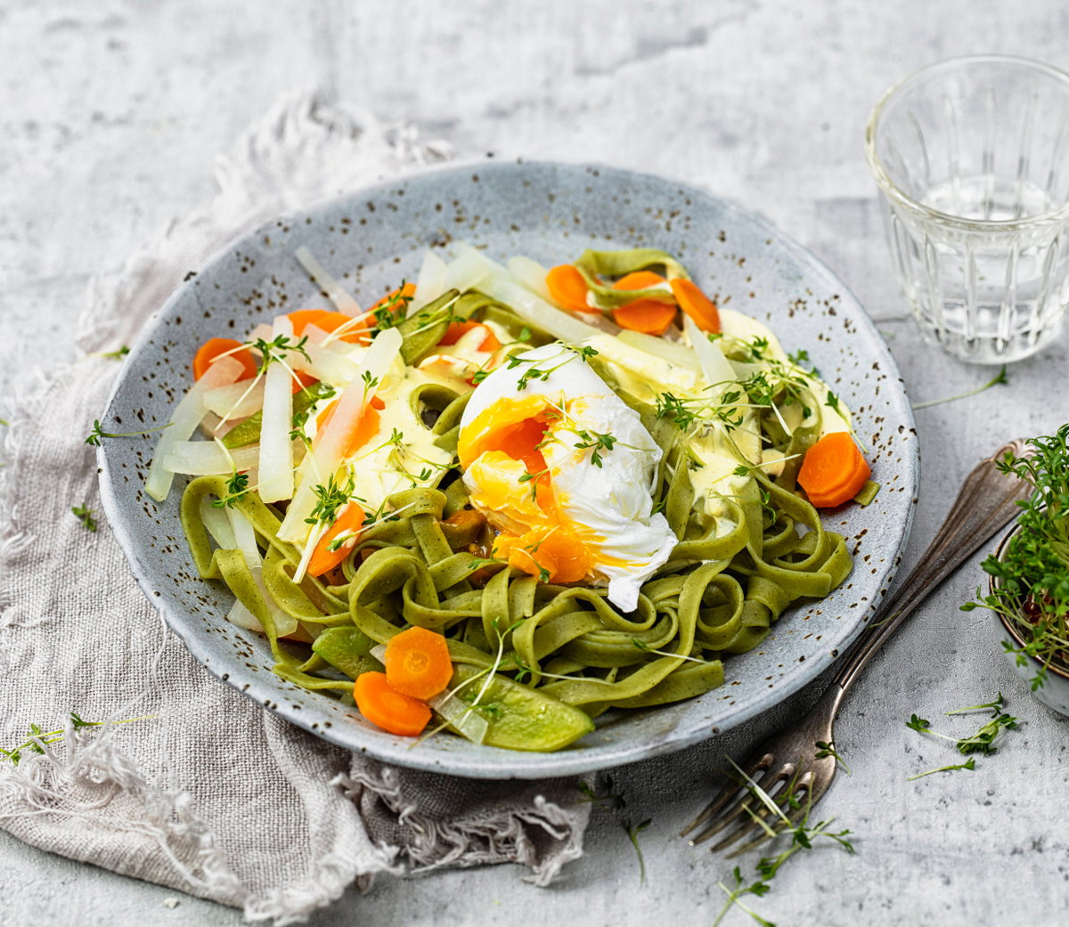 Kohlrabi-Fettucine