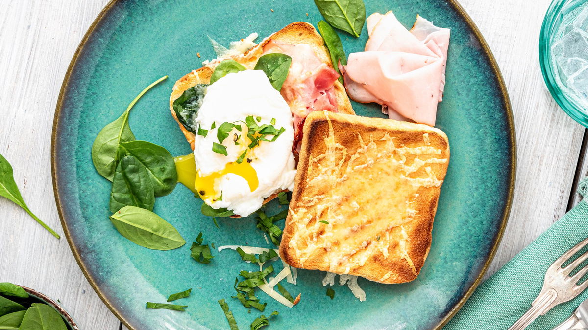 Croque mit Spinat & pochiertem Ei: Schnelles Rezept für das französische Sandwich