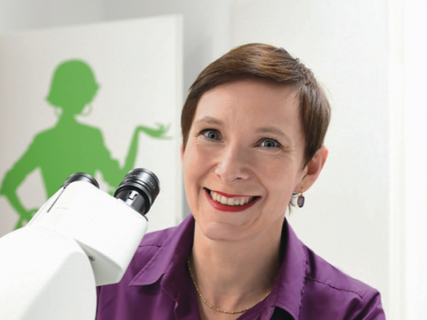 Dr. med. Justine Dokoupil