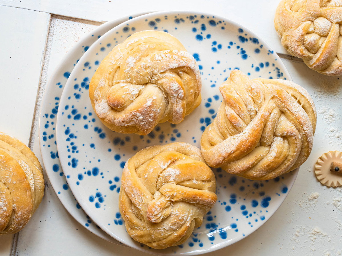 Knotenbrötchen