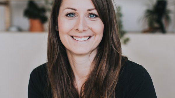 FÜR SIE College Speakerin Larissa Schwinges