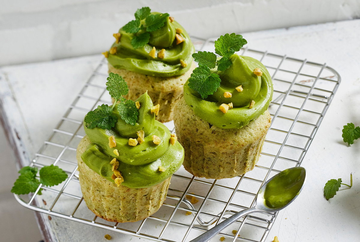 Matcha-Mandel-Cupcakes